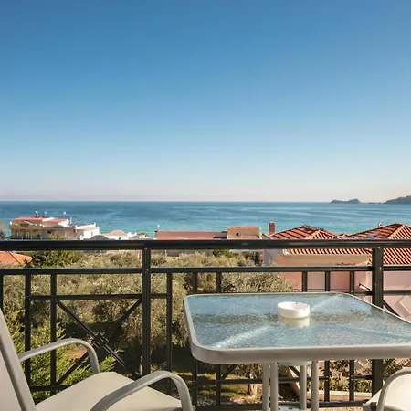 Tasos Apartmanhotel 3*