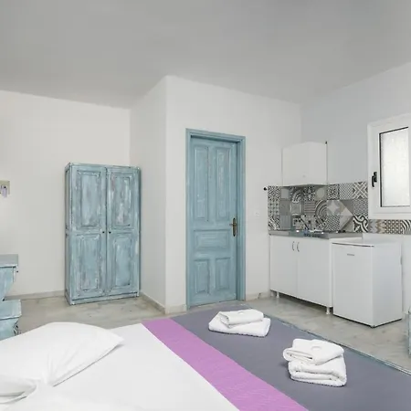 Tasos Apartmanhotel Hriszí Amudiá