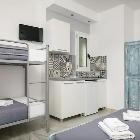 Tasos Chrisi Ammoudia