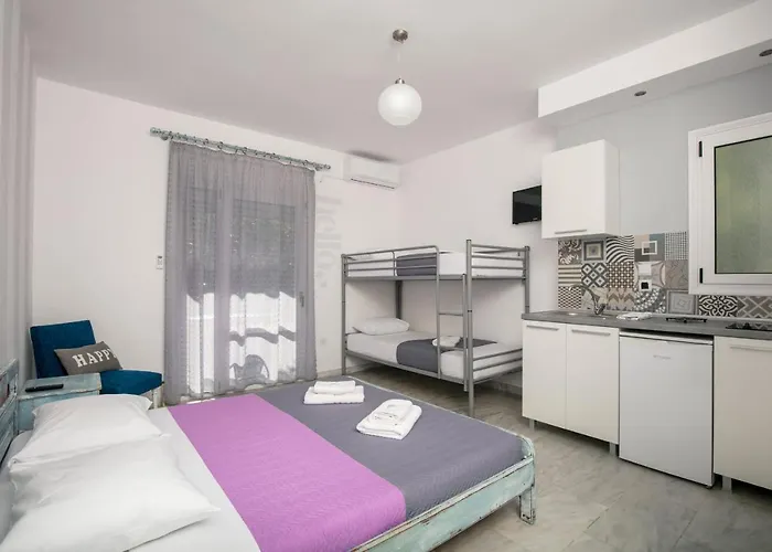 Tasos 3* Chrysi Ammoudia